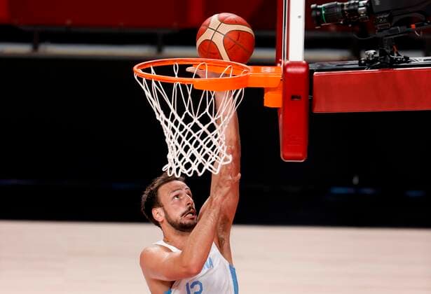 Argentina s Marcos Delia in action during the match between Argentina and Slovenia for Group C of men s basketball for the 2020 Olympic Games, Olympische Spiele, Olympia, OS at the Saitama Super Arena in Tokyo, Japan, 26 July 2021. 2020 Olympics Basketball: Argentina - Slovenia !ACHTUNG: NUR REDAKTIONELLE NUTZUNG!  Copyright: xKaixFoesterlingx EVE2161 20210726-9e49d0c1e4be10042e92cbdfec6f8565dac3fa57