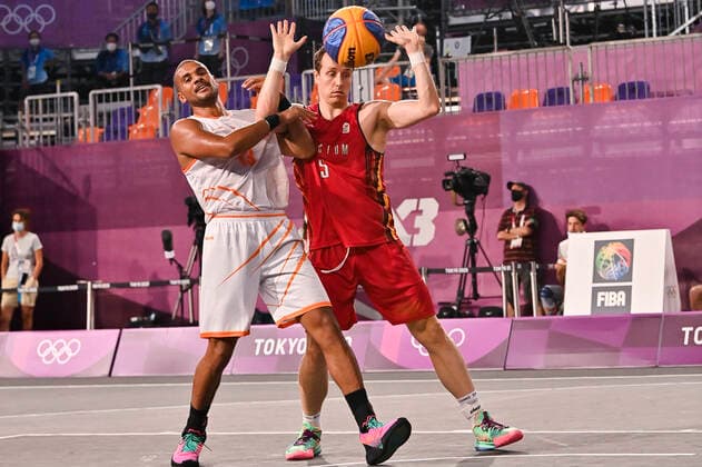 Netherlands Dimeo van der Horst and Belgian Nick Celis fight for the ball during a Basket 3x3 game of the group stage (pool) between Belgium and The Netherlands on the fourth day of the Tokyo 2020 Olympic Games, Olympische Spiele, Olympia, OS in Tokyo, Japan on Monday 26 July 2021. The postponed 2020 Summer Olympics are taking place from 23 July to 8 August 2021. DIRKxWAEM  x3046954x