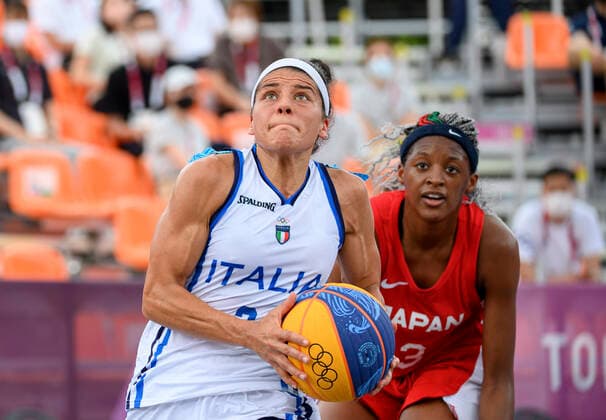 v l Raelin D ALIE Dalie ITA and Stephanie MAWULI JPN , action, duel, feature, symbol photo, rim shot, Italy ITA vs Japan JPN 10 22 3 x 3 Womens Basketball, Women s Pool Round, Aomi Urban Sports Park 26 07 2021 Summer Olympics 2020, from 23 07 08 2021 in Tokyo Japan