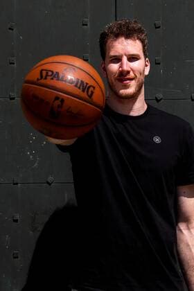BASKETBALL - photo shooting with Jakob Poeltl VIENNA,AUSTRIA,26.JUL.21 - BASKETBALL - photo shooting with Jakob Poeltl. Image shows Jakob Poeltl (San Antonio Spurs).  GEPAxpictures xPhilippxBrem