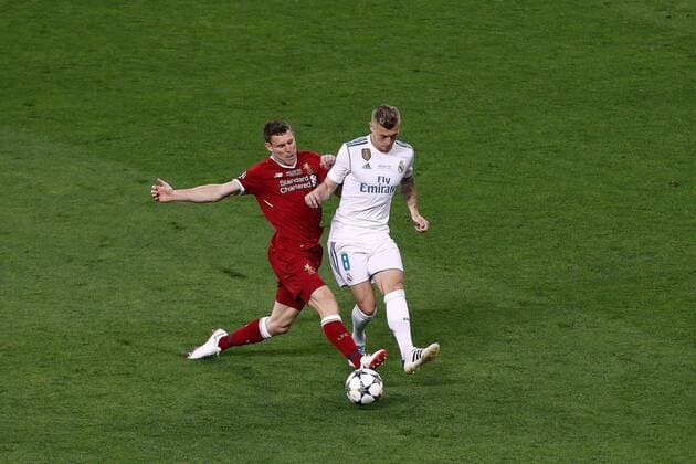 Mandatory Credit: Photo by Matt West BPI Shutterstock (9694071cj) James Milner of Liverpool and Toni Kroos of Real Madrid Real Madrid v Liverpool, UEFA Champions League Final, Olimpiyskiy National Sports Complex Stadium, Kiev, UA, 26 May 2018 Real Madrid v Liverpool, UEFA Champions League Final, Olimpiyskiy National Sports Complex Stadium, Kiev, UA, 26 May 2018 Copyright: xMattxWest BPI Shutterstockx 9694071cj