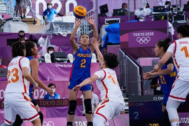 (210727) -- TOKYO, July 27, 2021 -- Tserenlkham Munkhsaikhan of Mongolia shoots during the women s 3X3 basketball pool round match between China and Mongolia at the Tokyo 2020 Olympic Games, Olympische Spiele, Olympia, OS in Tokyo, Japan, July 27, 2021. ) (TOKYO2020)JAPAN-TOKYO-OLY-3X3 BASKETBALL-WOMEN-POOL ROUND ZhangxXiaoyu 