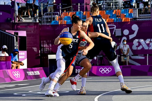 Paget Marie Eve (Fra) BASKET3X3 : USA vs France - femmes - Jeux Olympiques - Tokyo - 28 07 2021 JBAutissier Panoramic 