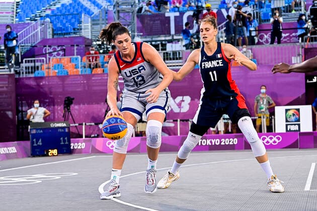 Dolson Stefanie (USA) vs Filip Ana Maria (Fra) BASKET3X3 : USA vs France - femmes - Jeux Olympiques - Tokyo - 28 07 2021 JBAutissier Panoramic 