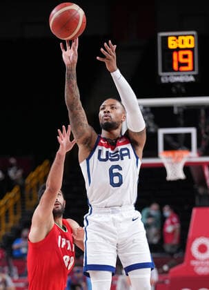 (210728) -- TOKYO, July 28, 2021 -- Damian Lillard of the United States reacts during the men s preliminary round match of basketball between the United States and Iran at Tokyo 2020 Olympic Games, Olympische Spiele, Olympia, OS in Saitama, Japan, July 28, 2021. ) (TOKYO2020)JAPAN-SAITAMA-OLY-BASKETBALL-MEN S PRELIMINARY MengxYongmin 