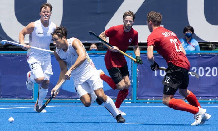 Belgium s Thomas Briels fights for the ball during a hockey match between Belgium s Red Lions and Canada, in pool B of the men s Field hockey, Feldhockey tournament, on the seventh day of the Tokyo 2020 Olympic Games, Olympische Spiele, Olympia, OS in Tokyo, Japan on Thursday 29 July 2021. The postponed 2020 Summer Olympics are taking place from 23 July to 8 August 2021. BENOITxDOPPAGNE  x3049269x