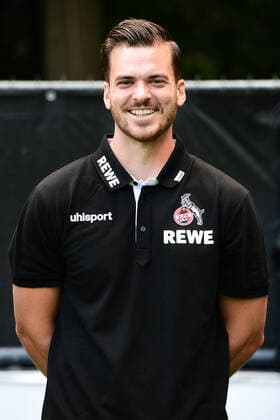 Athletic trainer Max Weuthen 1 FC Köln 1 BL, portrait date 2021 2022