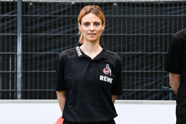 Team doctor Dr Bettina Kuper 1 FC Köln 1 BL, portrait date 2021 2022