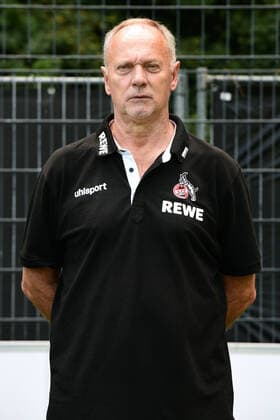 Zeugwart Kresimir Ban 1 FC Köln 1 BL, portrait date 2021 2022