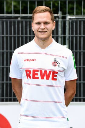 Benno Schmitz 1 FC Köln 1 BL, portrait date 2021 2022