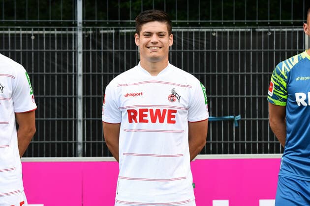 Jorge Mere 1 FC Cologne 1 BL, portrait date 2021 2022