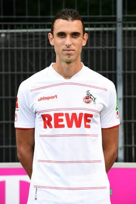Ellyes Skhiri 1 FC Köln 1 BL, portrait date 2021 2022