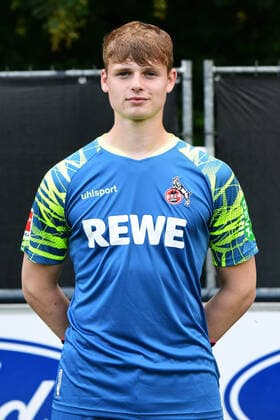 Jonas Urbig 1 FC Köln 1 BL, portrait date 2021 2022