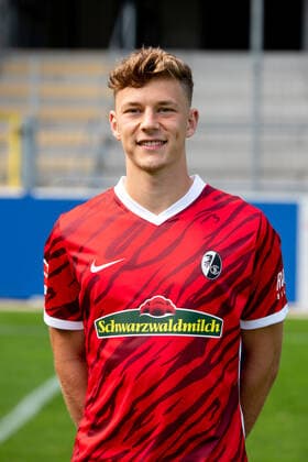 Yannik Keitel SC Freiburg, 14 , GER, SC Freiburg, 29 07 2021, Media Day Fussball Bundesliga, Spielzeit 2021 2022 DFL REGULATIONS PROHIBIT ANY USE OF PHOTOGRAPHS AS IMAGE SEQUENCES AND OR uerthQUASI VIDEO GER, SC Freiburg, 29 07 2021, Media Day Fussball Bundesliga, Spielzeit 2021 2022 Freiburg Copyright: xEibnerxPressefotox EP_EER