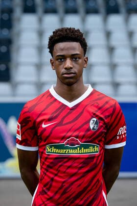 Kimberley Ezekwem SC Freiburg, 24 , GER, SC Freiburg, 29 07 2021, Media Day Fussball Bundesliga, Spielzeit 2021 2022 DFL REGULATIONS PROHIBIT ANY USE OF PHOTOGRAPHS AS IMAGE SEQUENCES AND OR uerthQUASI VIDEO GER, SC Freiburg, 29 07 2021, Media Day Fussball Bundesliga, Spielzeit 2021 2022 Freiburg Copyright: xEibnerxPressefotox EP_EER