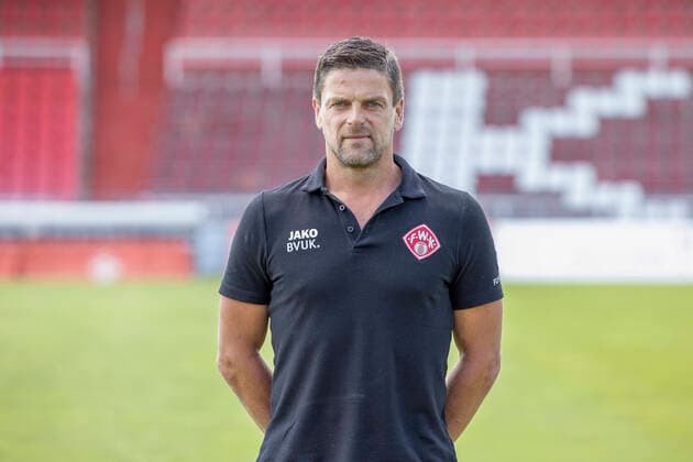 Coach Torsten Ziegner, FC Würzburger Kickers, 3 Liga, portrait date 2021 2022 Copyright: HMBxMedia xHeikoxBecker