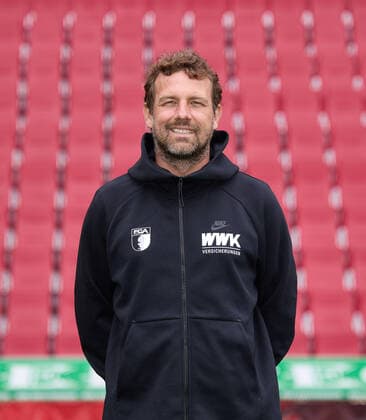 Markus Weinzierl coach FC Augsburg 1907 1 BL, portrait date 2021 2022,