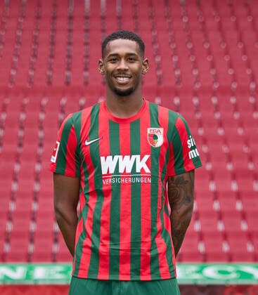 Reece Oxford FC Augsburg 1907 1 BL, port date 2021 2022,