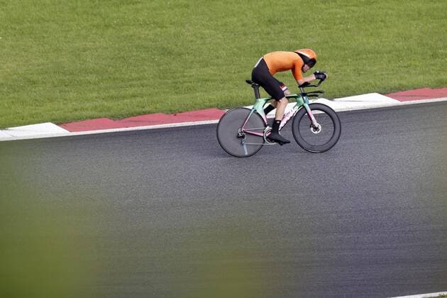 Mandatory Credit: Photo by DPPI Photo Kishimoto LiveMedia Shutterstock (12237651p) DUMOULIN Tom (NED) 2nd Silver Medal during the Olympic Games, Olympische Spiele, Olympia, OS Tokyo 2020, Cycling Road Race Men s Individual Time Trial Olympic Games Tokyo 2020 Olympic Games Tokyo 2020, July 28, 2021, Tokyo, Giappone - 28 Jul 2021 Olympic Games Tokyo 2020 Olympic Games Tokyo 2020, July 28, 2021, Tokyo, Giappone - 28 Jul 2021 Copyright: xDPPI PhotoxKishimoto LiveMedia Shutterstockx 12237651p