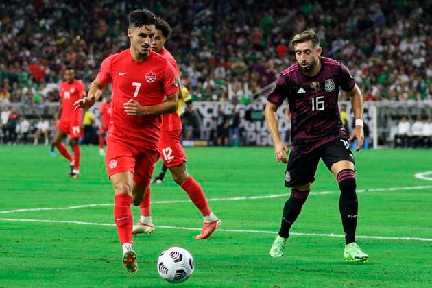 Fußball, CONCACAF Gold Cup, Mexiko - Katar Hector Herrera (R) of Mexico disputes the ball with Stephen Eustaquio of Canada, today, during a semifinal match of the Copa de Oro, played at the NRG Stadium, in Houston, Texas, United States, 29 July 2021. EFE Jorge Clara Mexico vs Canada !ACHTUNG: NUR REDAKTIONELLE NUTZUNG!  Copyright: xJorgexClarax USA1178 20210730-cbfec4addad97852906f00a954825f2f1c00521c