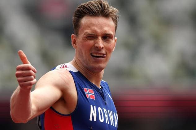 Tokio 2020 im Jahr 2021, Rückblick: Olympische Highlights (210730) -- TOKYO, July 30, 2021 -- Karsten Warholm of Norway reacts after the men s 400m hurdles heats at Tokyo 2020 Olympic Games, Olympische Spiele, Olympia, OS in Tokyo, Japan, July 30, 2021. ) (TOKYO2020)XHTP-JAPAN-TOKYO-OLY-ATHLETICS-MEN S 400M HURDLES-HEAT LixGang 