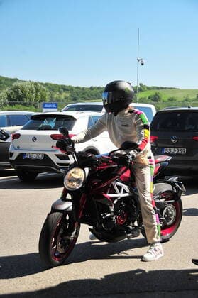 Formula 1 Grand Prix Hungarian Grand Prix 2021 30 07 2021, Hungaroring, Budapest, Formula 1 Grand Prix Hungarian Grand Prix 2021, pictured Lewis Hamilton GBR 44 , Mercedes AMG Petronas Formula One Team arrives at the track on a motorbike nordphotoxGmbHx xBratic nph00250