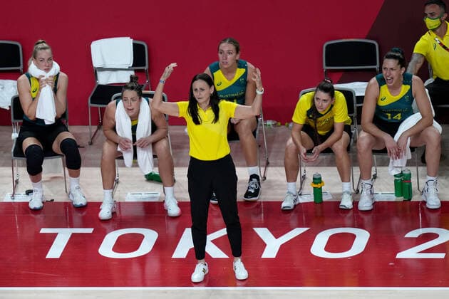 OLY21 BASKETBALL WOMENS AUST CHINA, Opals coach Sandy Brondello reacts during the Women s Preliminaries Group C Basketball match between China and Australia at the Saitama Super Arena during the Tokyo Olympic Games, Olympische Spiele, Olympia, OS in Tokyo, Japan Friday, July 30, 2021. ( NO ARCHIVING, EDITORIAL USE ONLY, NO USE IN BOOKS WITHOUT CONSENT TOKYO JAPAN  Copyright: xJOExGIDDENSx 20210731001562141256