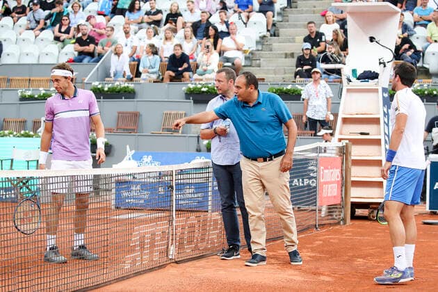 TENNIS - ATP, Tennis Herren Generali Open 2021 KITZBUEHEL,AUSTRIA,31.JUL.21 - TENNIS - ATP World Tour, Generali Open. Image shows Casper Ruud (NOR), the chair umpire and Pedro Martinez (ESP).  GEPAxpictures xPatrickxSteiner