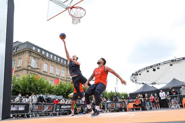 3×3 German Championship 2021, 31 07 2021 scenes at the match of the Duesseldorf teams orange jerseys on the Burgplatz 3×3 German Championship 2021 31 07 2021 in Duesseldorf Copyright: xBEAUTIFULxSPORTS KennyxBeelex