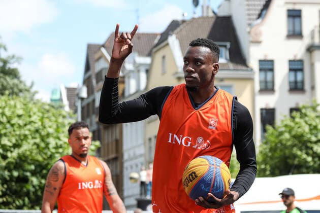 3×3 German Championship 2021, 31 07 2021 scenes at the match of the Duesseldorf teams orange jerseys on the Burgplatz 3×3 German Championship 2021 31 07 2021 in Duesseldorf Copyright: xBEAUTIFULxSPORTS KennyxBeelex