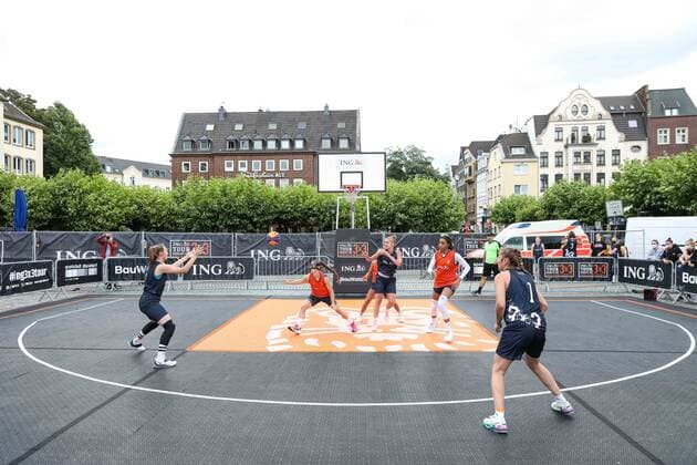 3×3 German Championship 2021, 31 07 2021 scenes at the match of the Duesseldorf teams orange jerseys on the Burgplatz 3×3 German Championship 2021 31 07 2021 in Duesseldorf Copyright: xBEAUTIFULxSPORTS KennyxBeelex