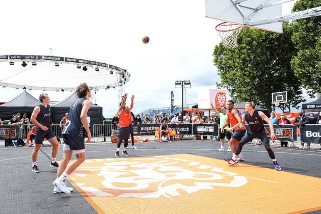 3×3 German Championship 2021, 31 07 2021 scenes at the match of the Duesseldorf teams orange jerseys on the Burgplatz 3×3 German Championship 2021 31 07 2021 in Duesseldorf Copyright: xBEAUTIFULxSPORTS KennyxBeelex