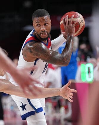 (210731) -- SAITAMA, July 31, 2021 -- Damian Lillard of the United States competes during men s basketball preliminary match between the United States and Czech Republic at Tokyo 2020 Olympic Games, Olympische Spiele, Olympia, OS in Saitama, Japan, July 31, 2021. ) (TOKYO2020)JAPAN-SAITAMA-OLY-BASKETBALL-MEN-PRELIMINARY MengxYongmin 