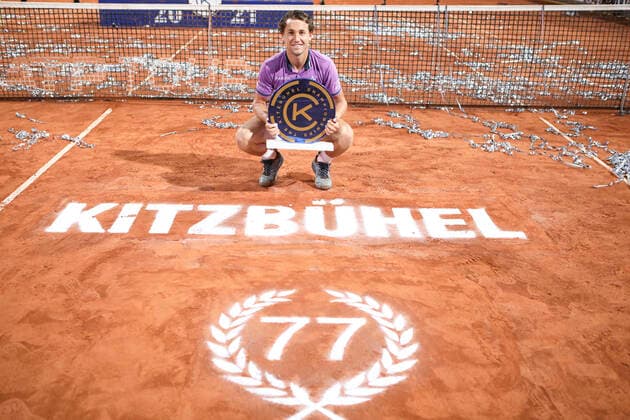 Sport Bilder des Tages TENNIS - ATP, Tennis Herren Generali Open 2021 KITZBUEHEL,AUSTRIA,31.JUL.21 - TENNIS - ATP World Tour, Generali Open. Image shows Casper Ruud (NOR). Keywords: trophy.  GEPAxpictures xPatrickxSteiner