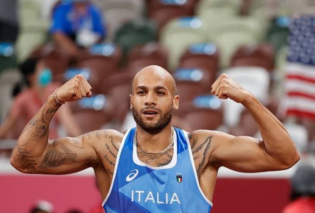 Tokio 2020 im Jahr 2021, Rückblick: Olympische Highlights (210801) -- TOKYO, Aug. 1, 2021 -- Lamont Marcell Jacobs of Italy reacts after the Men s 100m Final at the Tokyo 2020 Olympic Games, Olympische Spiele, Olympia, OS in Tokyo, Japan, Aug. 1, 2021. ) (TOKYO2020)JAPAN-TOKYO-OLY-ATHLETICS-MEN S 100M-FINAL WangxLili 