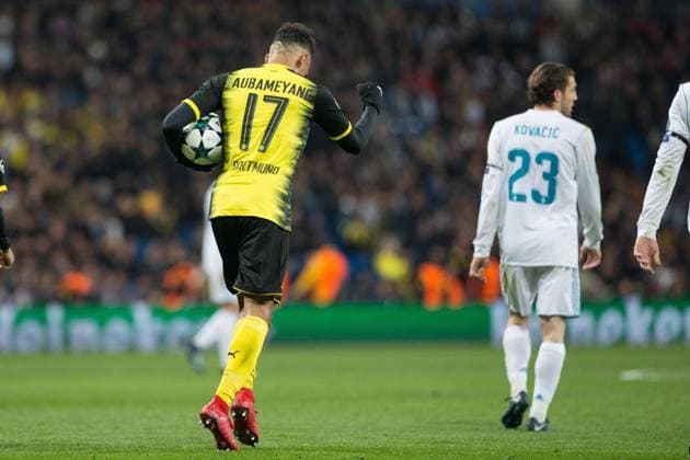 Mandatory Credit: Photo by Ruben Albarran Shutterstock (9262766bb) Santiago Bernabeu Stadium. Madrid. Spain. December 6 2017. Aubameyang of Borussia Dortmund during the match of Champions League between Real Madrid and Borussia Dortmund Real Madrid v Borussia Dortmund, UEFA Champions League Group H, Football, Santiago Bernabeu Stadium, Madrid, Spain - 06 Dec 2017 Real Madrid v Borussia Dortmund, UEFA Champions League Group H, Football, Santiago Bernabeu Stadium, Madrid, Spain - 06 Dec 2017  Copyright: xRubenxAlbarran Shutterstockx 9262766bb