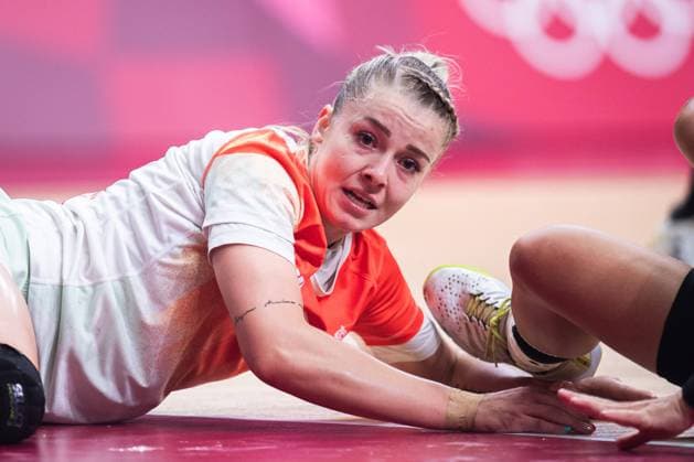 210802 Noemi Hafra of Hungary in the women s handball match between Hungary and Sweden during day 10 of the Tokyo 2020 Olympic Games on August 2, 2021 in Tokyo Photo Jon Olav Nesvold BILDBYRAN COP 217 JE0014 handball handboll handball olympic games olympics os ol olympiska spel olympiske toys tokyo2020 tokyo 2020 tokyo os tokyo ol bbeng dam hungary hungary sweden sweden,  Copyright: JONxOLAVxNESVOLD BB210802JE080