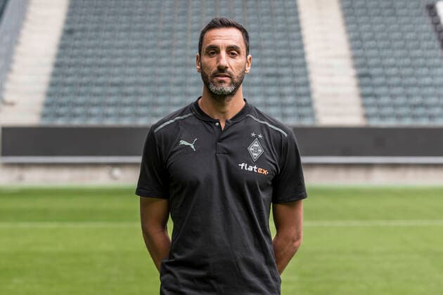 Athletic trainer Alexander Mouhcine, VfL Borussia Mönchengladbach 1 BL, portrait date 2021 2022