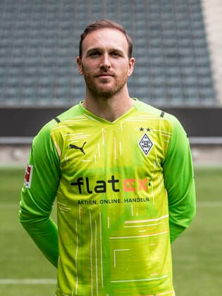 Tobias Sippel, VfL Borussia Mönchengladbach 1 BL, portrait date 2021 2022