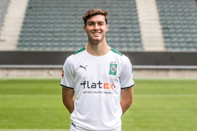 Joe Scally, VfL Borussia Mönchengladbach 1 BL, portrait date 2021 2022