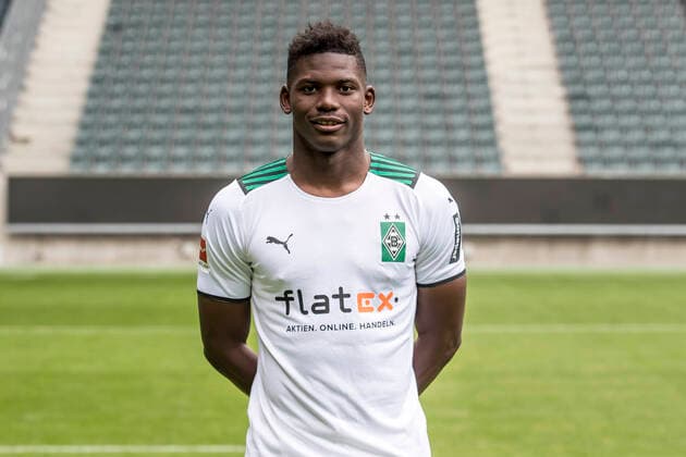 Breel Embolo, VfL Borussia Mönchengladbach 1 BL, portrait date 2021 2022