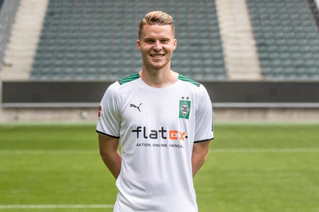 Nico Elvedi, VfL Borussia Mönchengladbach 1 BL, portrait date 2021 2022