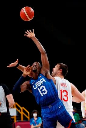 Spain s Marc Gasol (R) in action against USA s Bam Adebayo during a match for the men s basketball quarterfinals amid the 2020 Olympic Games, Olympische Spiele, Olympia, OS at the Super Arena in Saitama, Japan, 03 August 2021. 2020 Olympic Games - Basketball: Spain vs USA !ACHTUNG: NUR REDAKTIONELLE NUTZUNG!  Copyright: xEnricxFontcubertax EVE6841 20210803-823bf1e2bd709b7b4dbca3f292e6ad219cb5c153