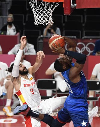 United States Bam Adebayo goes for a layout against Spain s Ricky Rubio during Men s Basketball quarterfinal game at the Tokyo 2020 Olympics, Tuesday, August 3, 2021, in Tokyo, Japan. USA won 95-81 to advance to the semi-final round.  OLY20210803811 MIKExTHEILER