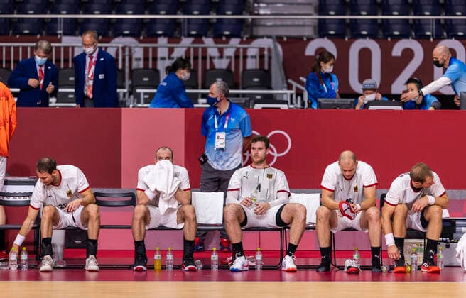 Tokyo Tokyo, 03 08 2021, Japan, Olympic Games HAEFNER Kai, SCHILLER Marcel, GOLLA Johannes, DRUX Paul, WEINHOLD Steffen GER disappointed Handball Germany Egypt Germany Egypt Olympic Games, 2020 2021 Photo Moritz Müller Only for Editorial use