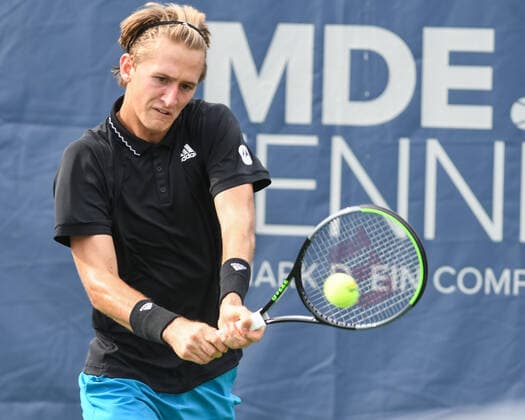 August 3, 2021, Washington, D.C, U.S: SEB KORDA hits a backhand during his match at the Rock Creek Tennis Center. Washington U.S. - ZUMAg196 20210803_zap_g196_013 Copyright: xKylexGustafsonx