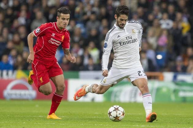 Mandatory Credit: Photo by Sergio Lopez BPI Shutterstock (4231722dq) Isco of Real Madrid is chased by Felipe Coutinho of Liverpool UEFA Champions League 2014 15 Group Stage Group B Real Madrid v Liverpool Santiago Bernabéu Stadium, Madrid, Spain - 4 Nov 2014 EDITORIAL USE ONLY UEFA Champions League 2014 15 Group Stage Group B Real Madrid v Liverpool Santiago Bernabéu Stadium, Madrid, Spain - 4 Nov 2014 EDITORIAL USE ONLY  Copyright: xSergioxLopez BPI Shutterstockx 4231722dq