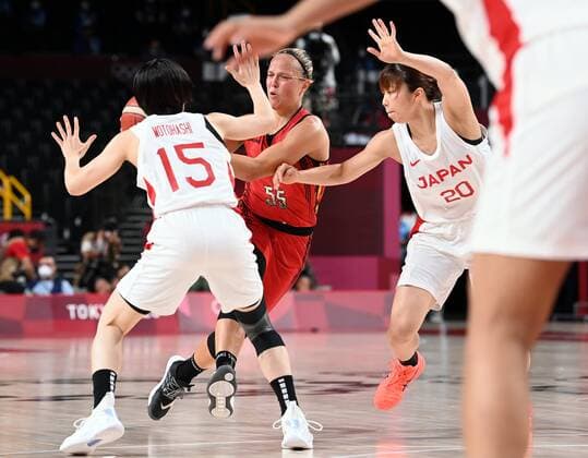 Belgian Julie Allemand, Japan s Nako Motohashi and Japan s Nanako Todo pictured in action during a basketball game between Belgium s Belgian Cats and Japan, in the women s quarter finals, on day 13 of the Tokyo 2020 Olympic Games, Olympische Spiele, Olympia, OS in Tokyo, Japan on Wednesday 04 August 2021. The postponed 2020 Summer Olympics are taking place from 23 July to 8 August 2021. ROBxWALBERS  x3055210x