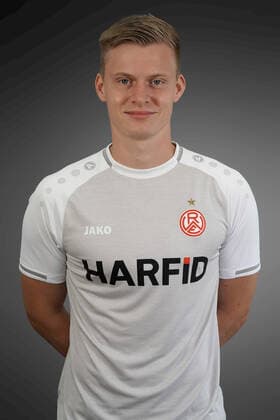 Football Regionalliga West Official photo session Rot Weiss Essen on 28 07 2021 at Seaside Beach Baldeney in Essen Jakob Golz Essen xRx