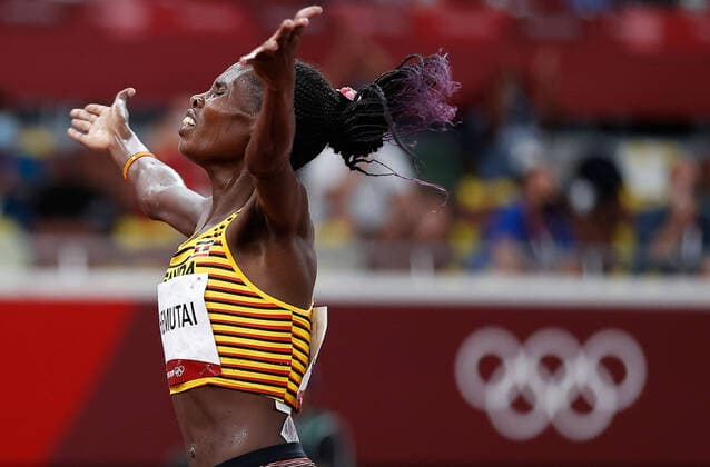 Bilder des Jahres 2021, Sport 08. August Sport Themen der Woche KW31 (210804) -- TOKYO, Aug. 4, 2021 -- Peruth Chemutai of Uganda celebrates after winning the women s 3000m steeplechase final at Tokyo 2020 Olympic Games, Olympische Spiele, Olympia, OS in Tokyo, Japan, Aug. 4, 2021. ) (TOKYO2020)JAPAN-TOKYO-OLY-ATHLETICS-WOMEN S 3000M STEEPLECHASE-FINAL WangxLili 